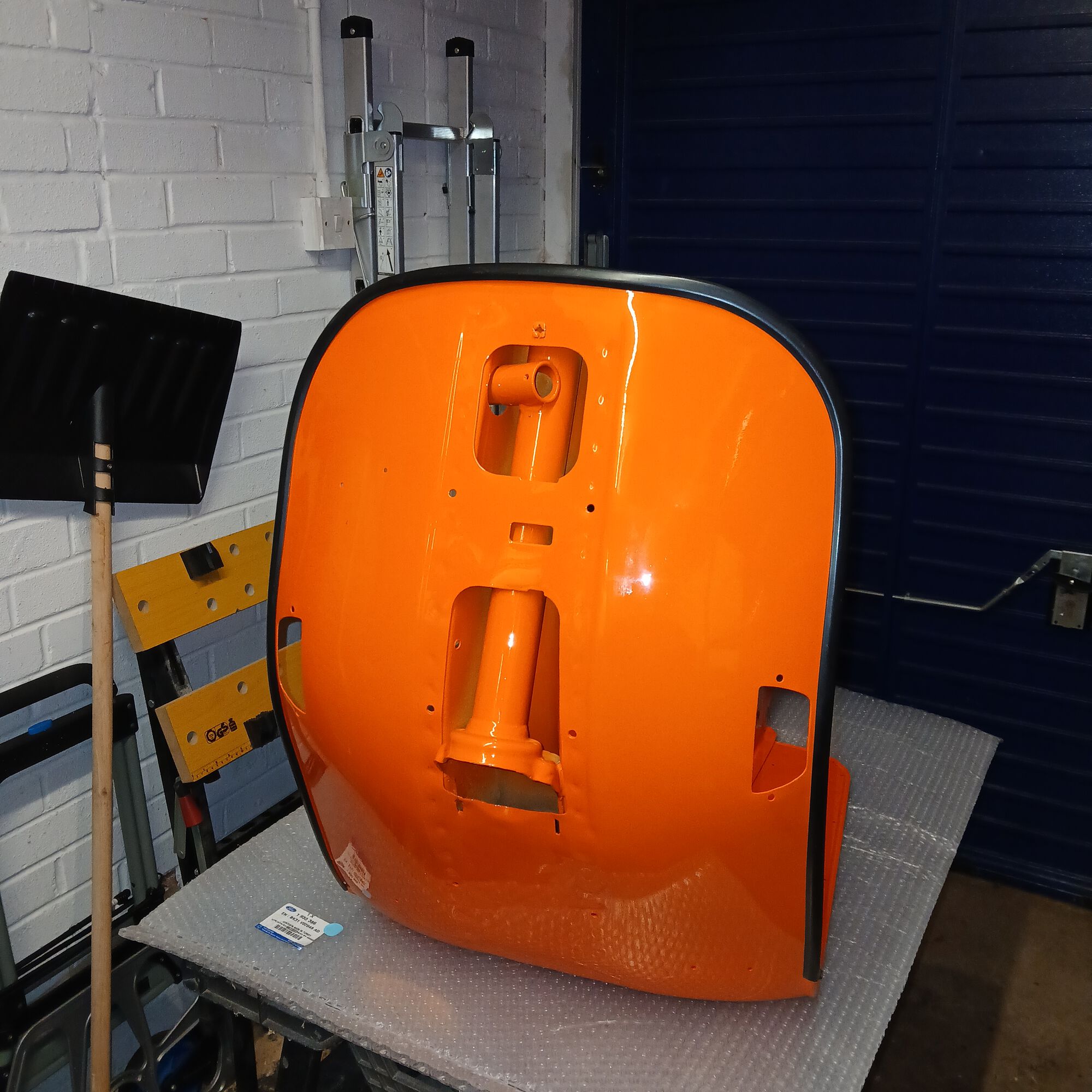 Man its a bright colour!