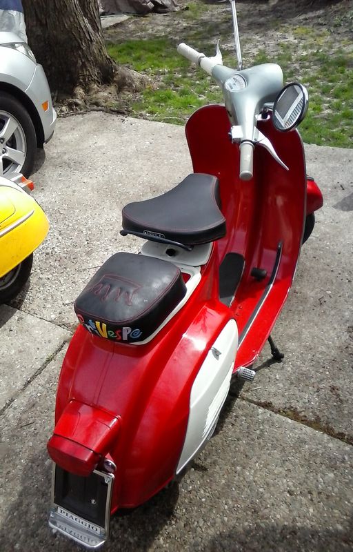 Modern Vespa 1966 Blue Badge 125cc 2000 Grand Rapids, MI