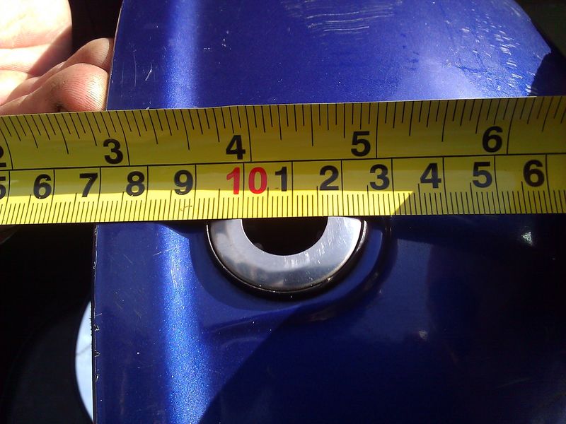 Modern Vespa : Vespa ET4 Top Box Lock?