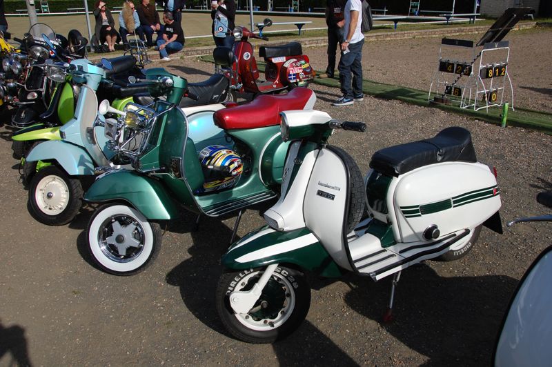 Modern Vespa : Rockers Ride 2010 SYDNEY