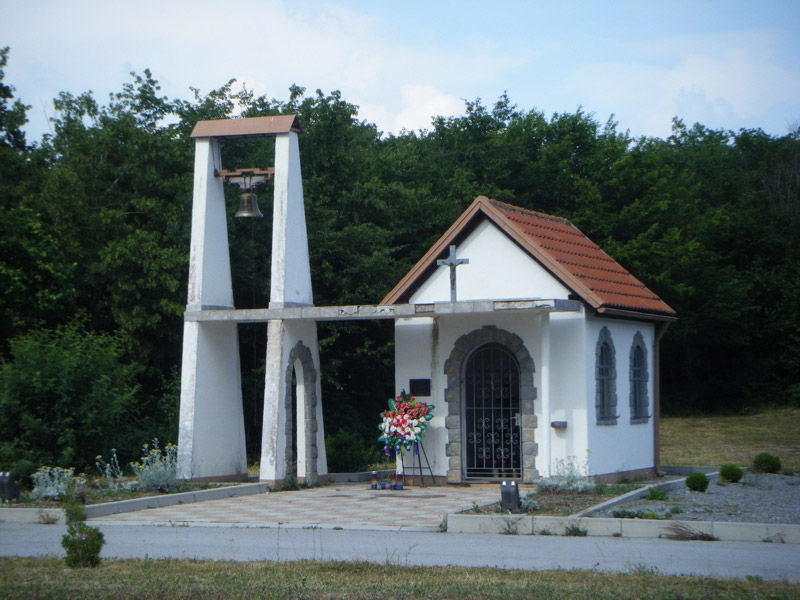 Roadside shrine