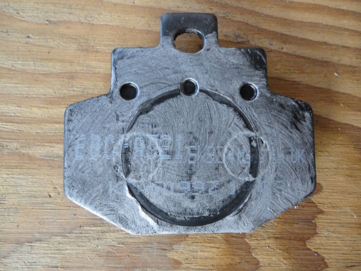 Modern Vespa Homemade antisqueal brake shims? They work!