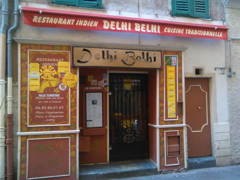 Complete name fail!  I don't think I'd want to eat there, however much I love a good curry...