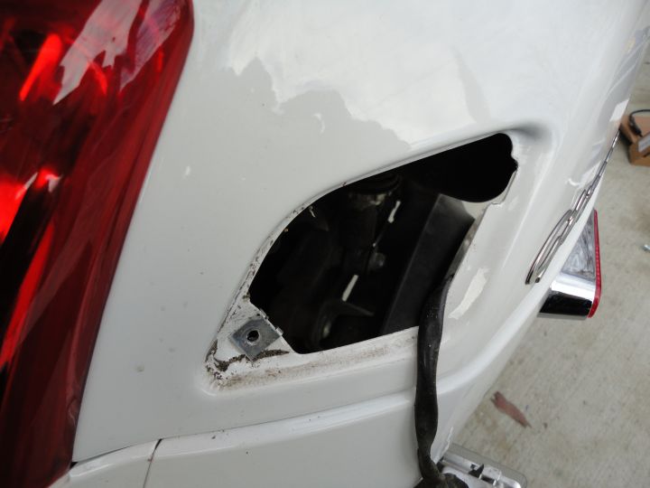 Although all the necessary cables can be accessed just via the rear indicator - it'd be a bit fiddly and not so neat.
