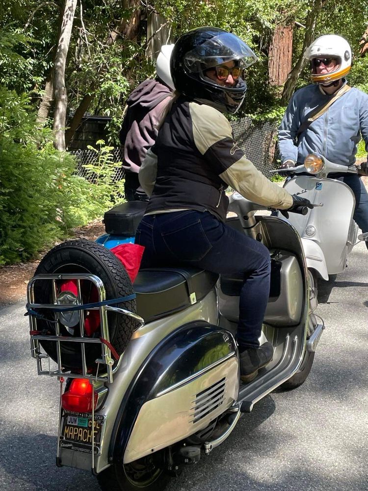 Mapache 1966 Vespa Sprint 150