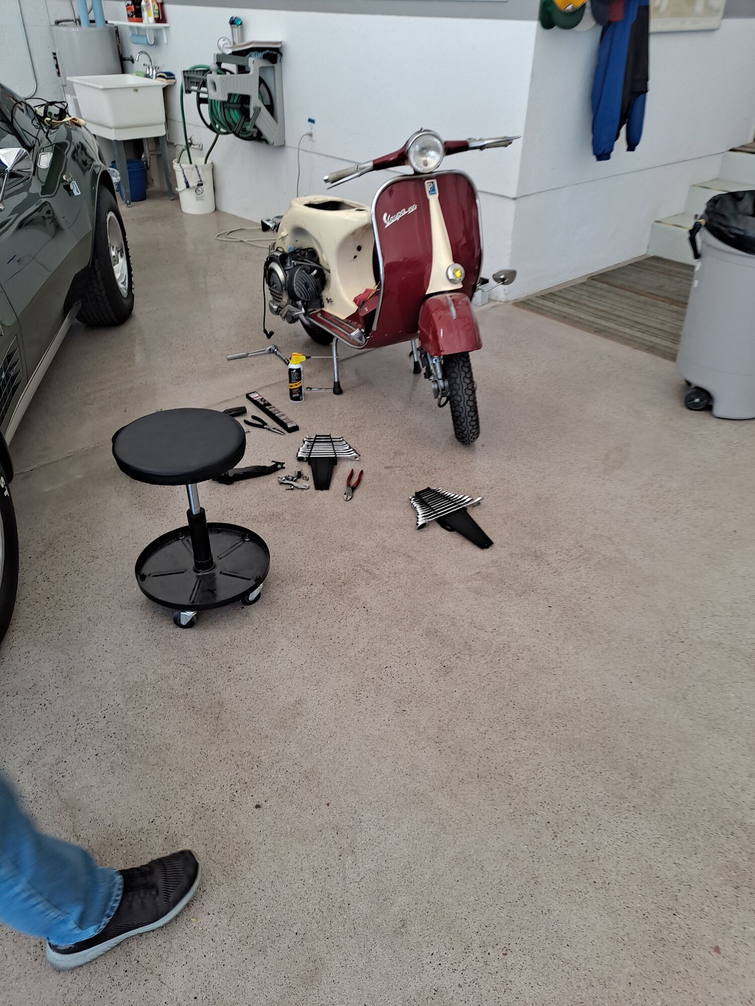 Later I swapped the GL fork for a PK fork with a semi-hydraulic brake.  Here is the bike a few years ago after hibernating, safe in the hangar.