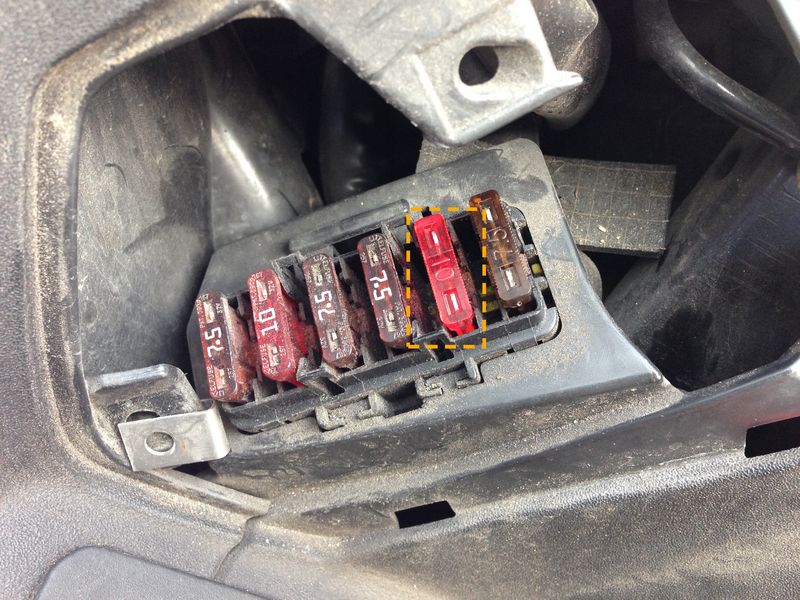 Modern Vespa Repeated Burnt Fuse