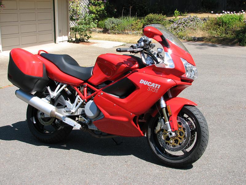 Red Italian heart stopper