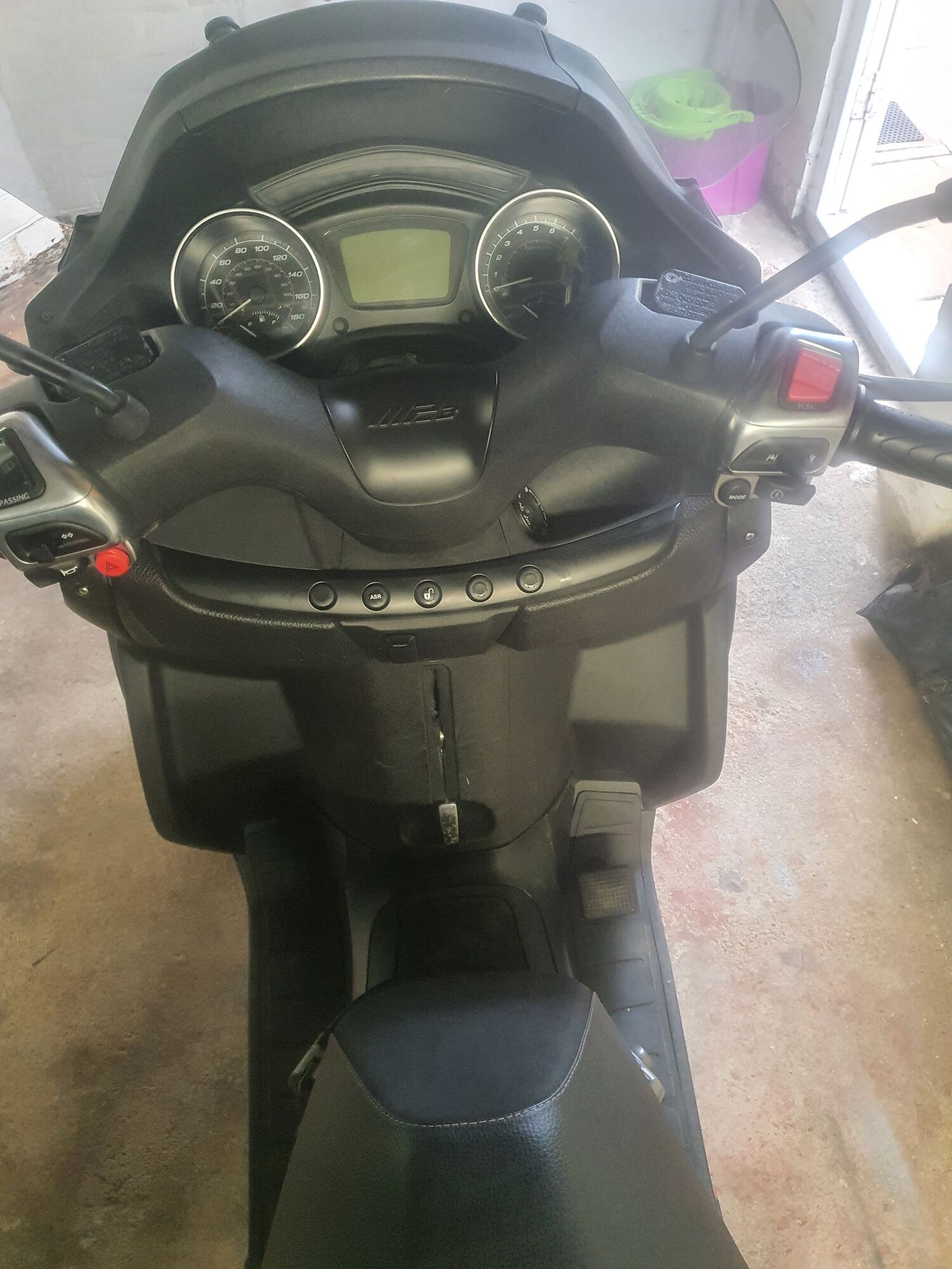 Forum member supplied image with no explanatory text