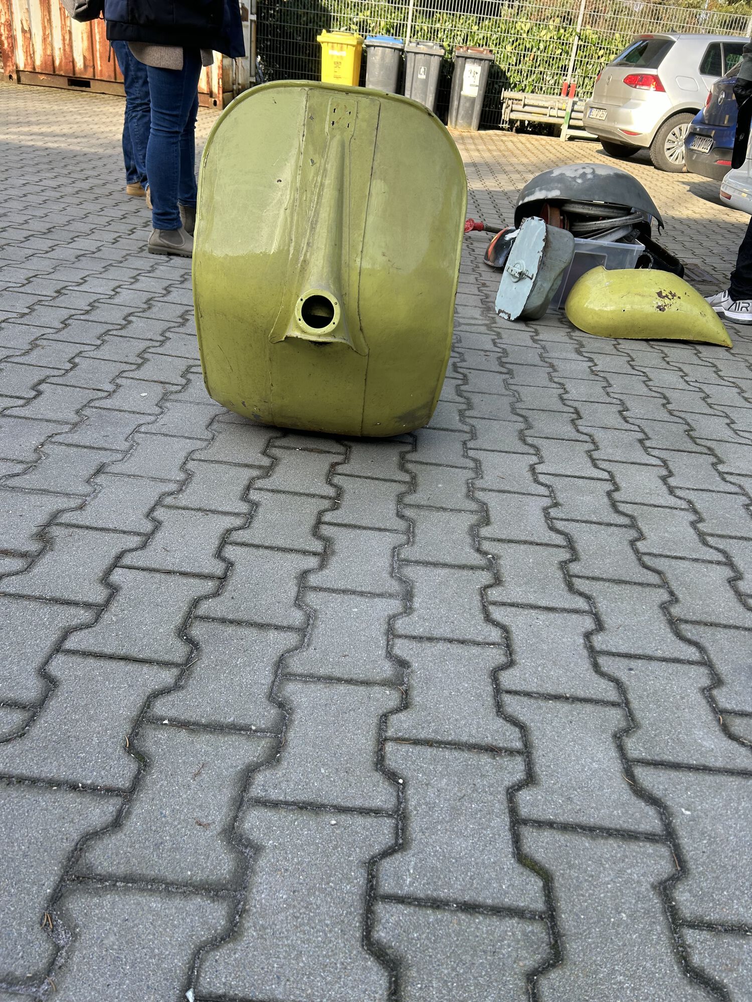 Forum member supplied image with no explanatory text