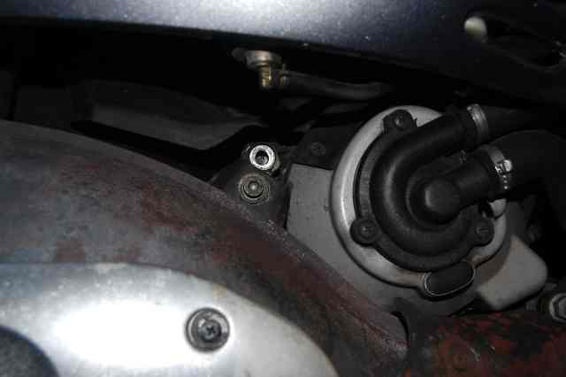 Modern Vespa Help Need Bolt Sizes ASAP 