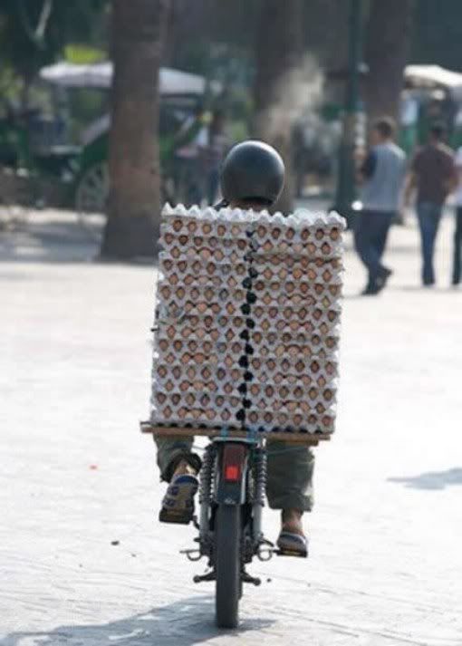 Modern Vespa : Just for Laughs