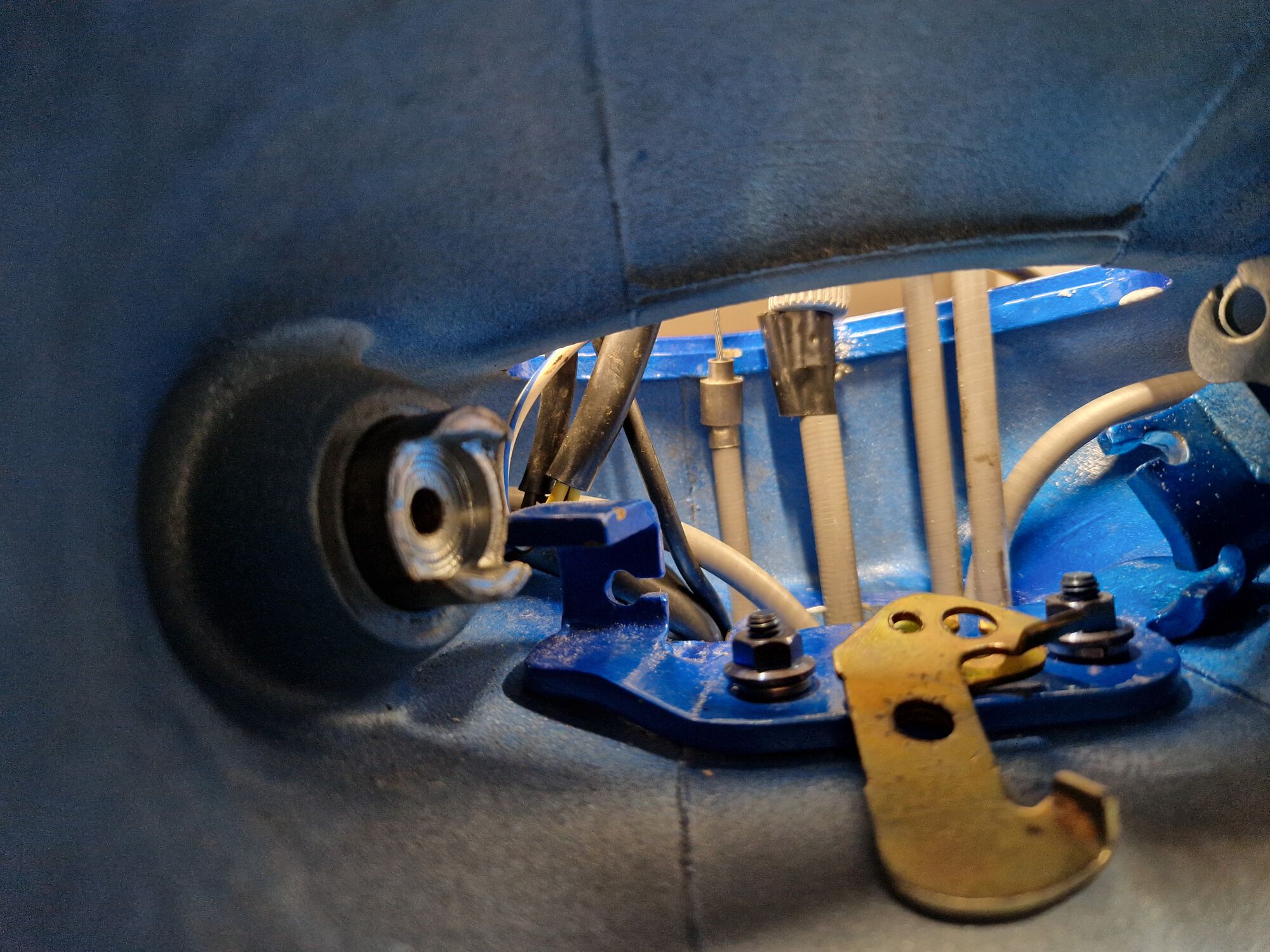 Throttle closed