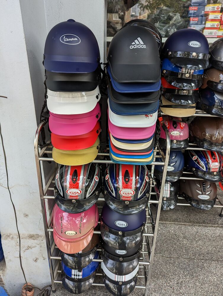 buying motorcycle helmets in japan BAUTI Retro Japanese FRP Open-face Helmet Vintage 3/4 Jet Motorbike Helmet Small Helmet Body Design DOT Certified Men's and Women's Riding Mopeds Scooters B,L=(56-57CM) : Automotive No need to fly to