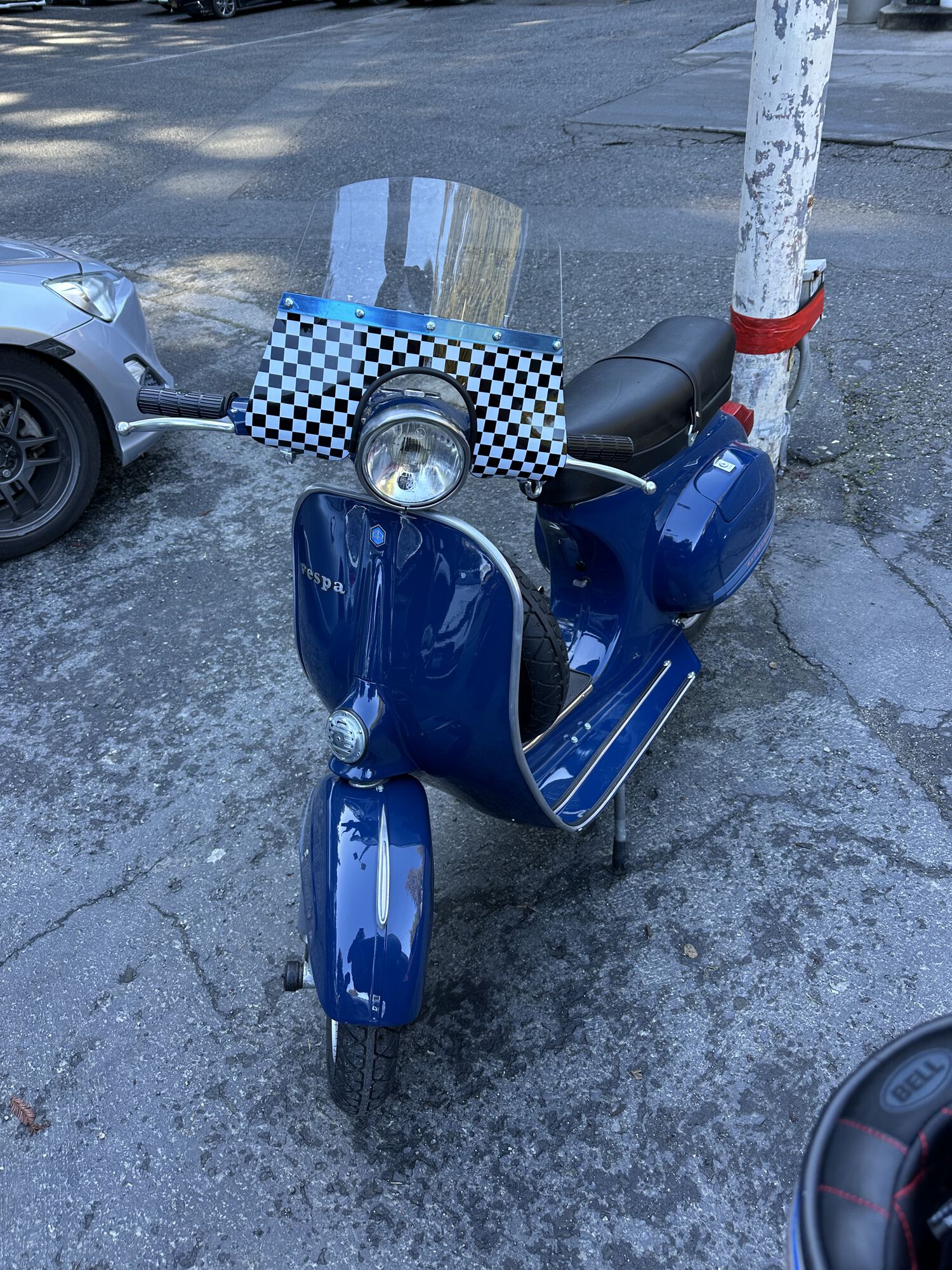 At Alice's Restaurant, halfway home. I need to adjust the flyscreen!