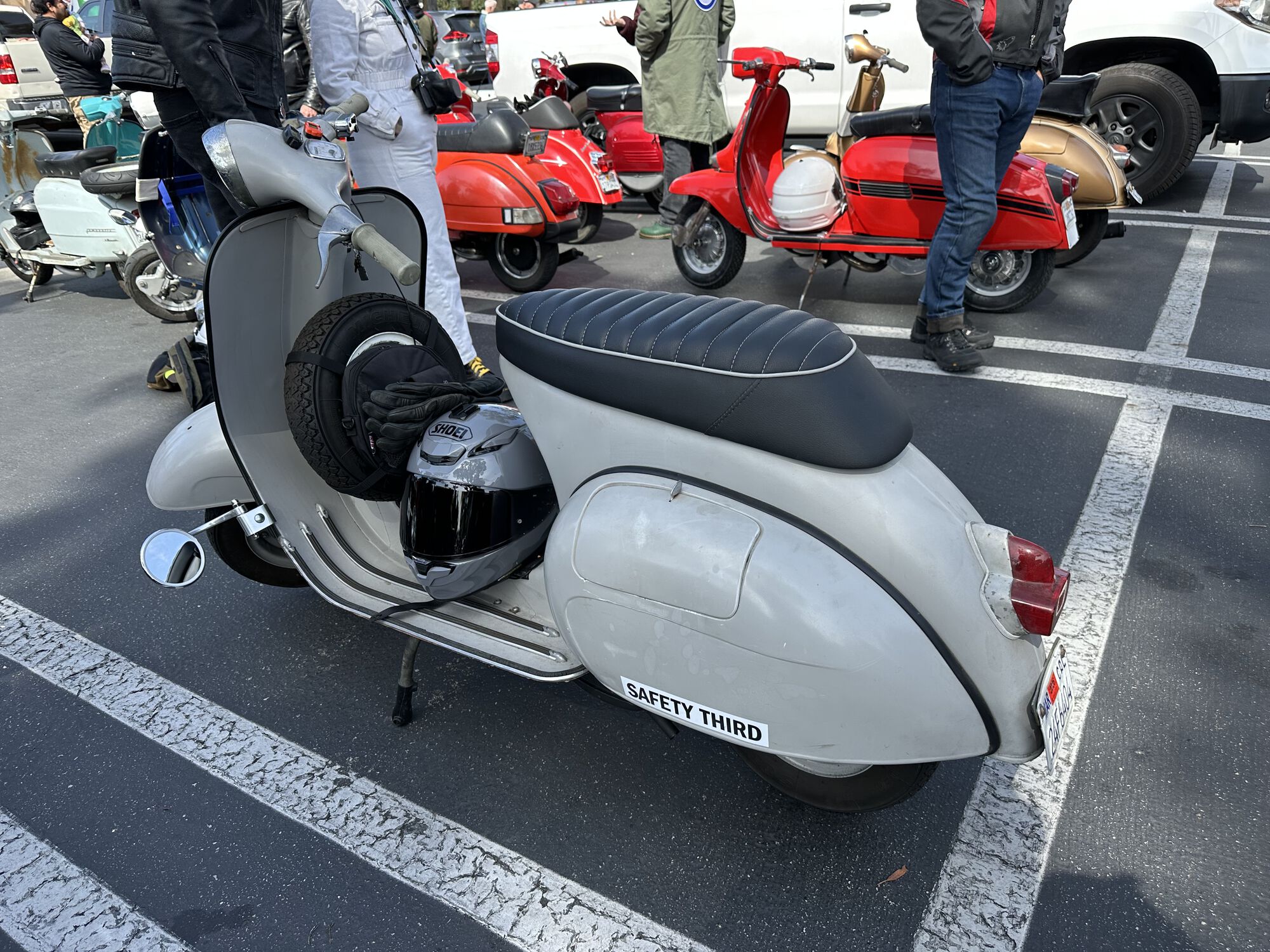 FNG's bike - he very kindly gave me a sticker!