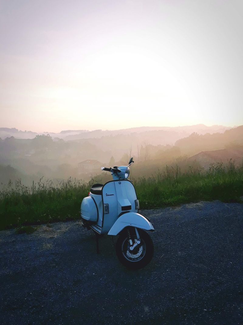 7:00 a.m. Vespa T5
Erandio - Basque Country