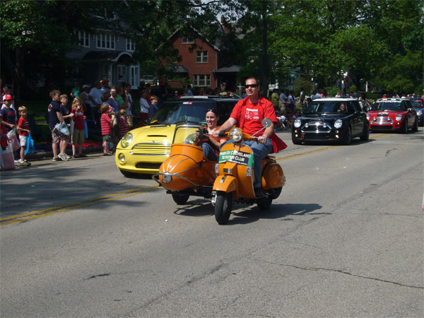 Phil races ahead to steal the show from the cagers