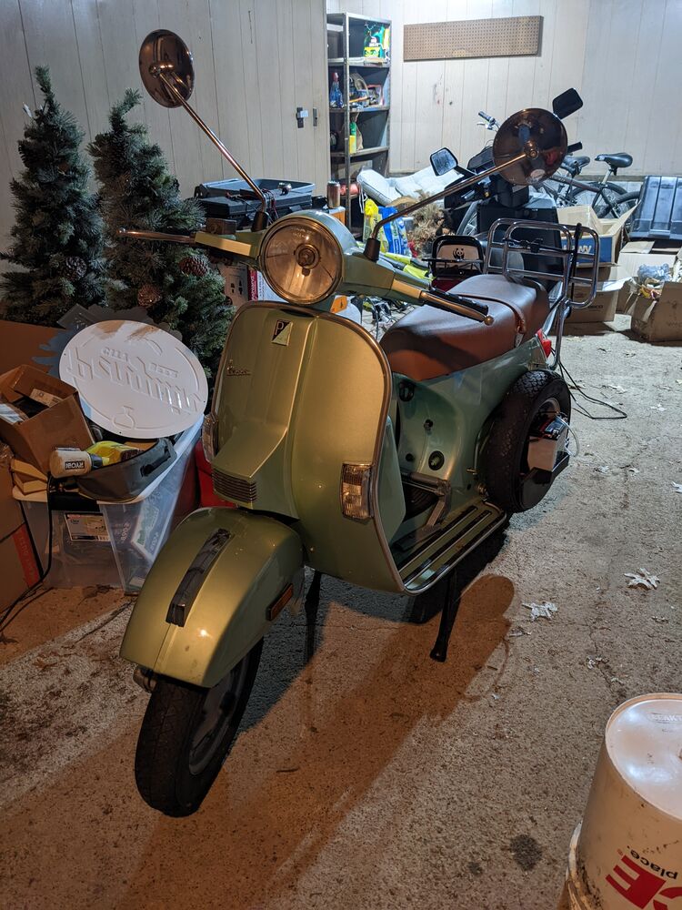 Modern Vespa 2005 PX150 Front indicators not working