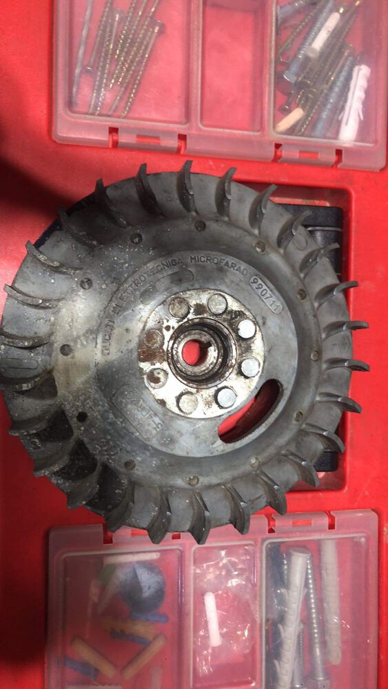 Modern Vespa ET3 stator + 100 sport flywheel