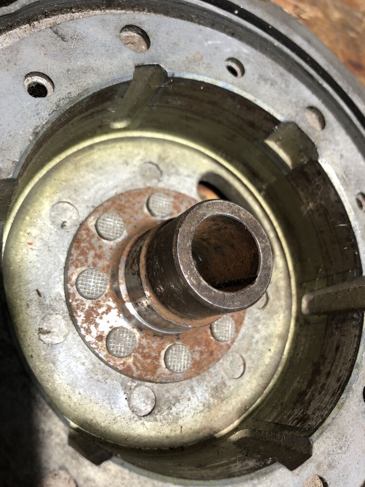 Modern Vespa ET3 stator + 100 sport flywheel