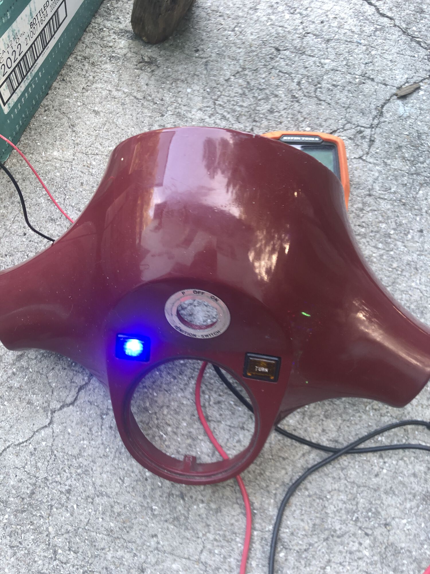 i had problems, get in  the led in hi beam and turn indicator in the head light to work, in the end, i discovered on the socket, the plus and minus connector were wrong, plus was  minus and plus minus,now  they work great