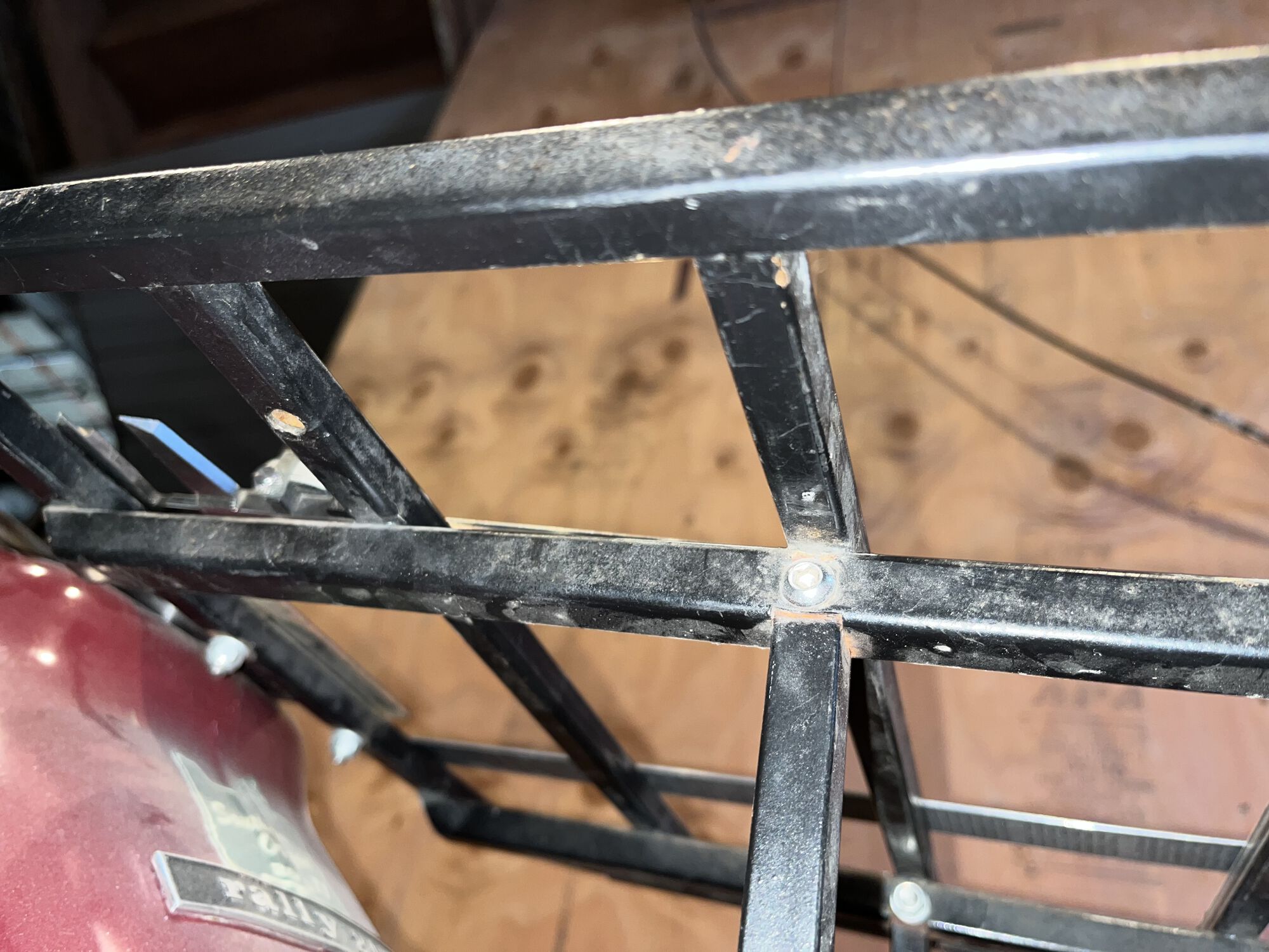 under side of side channel and upright top mount