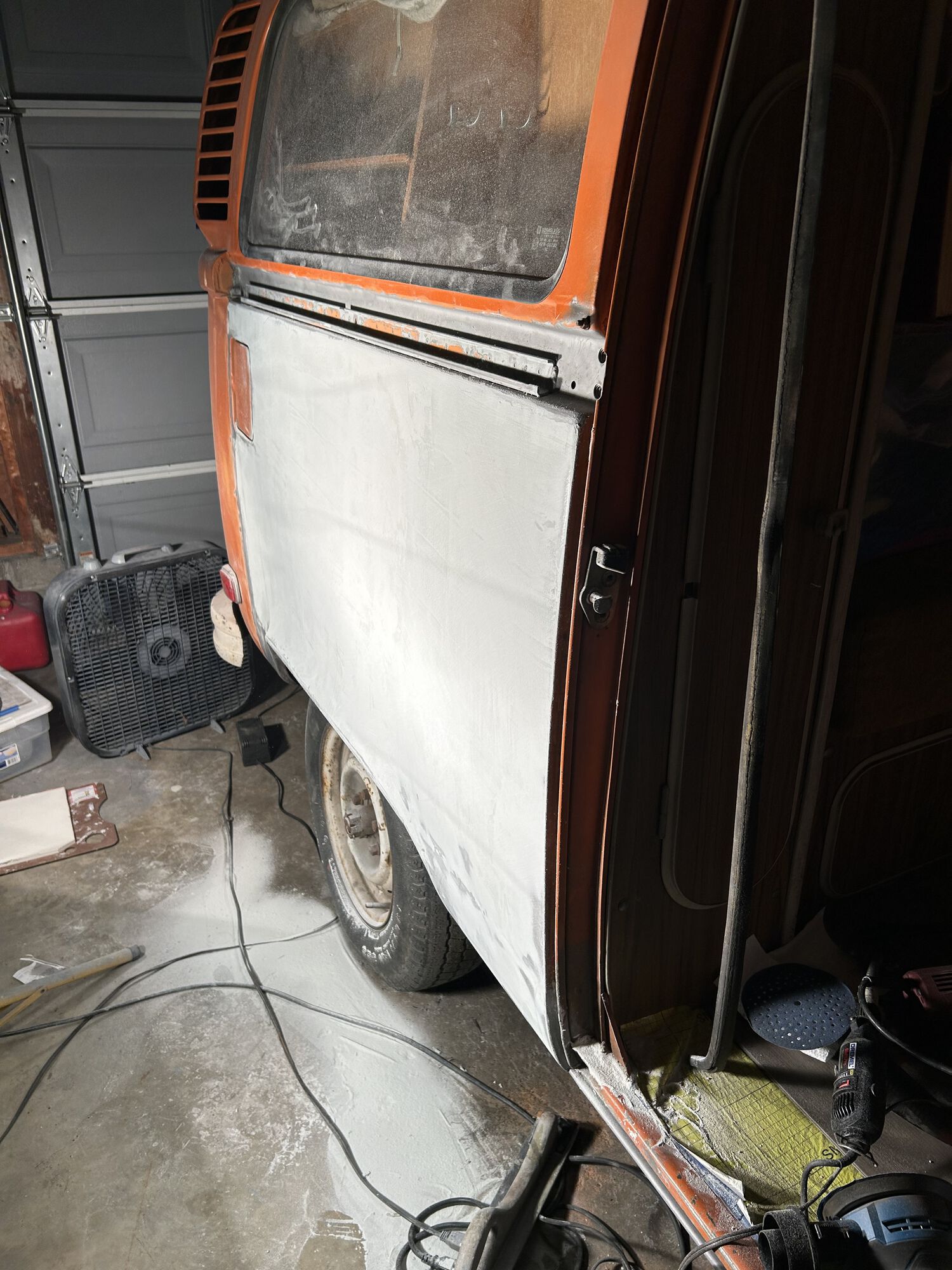 First layer o' mud.