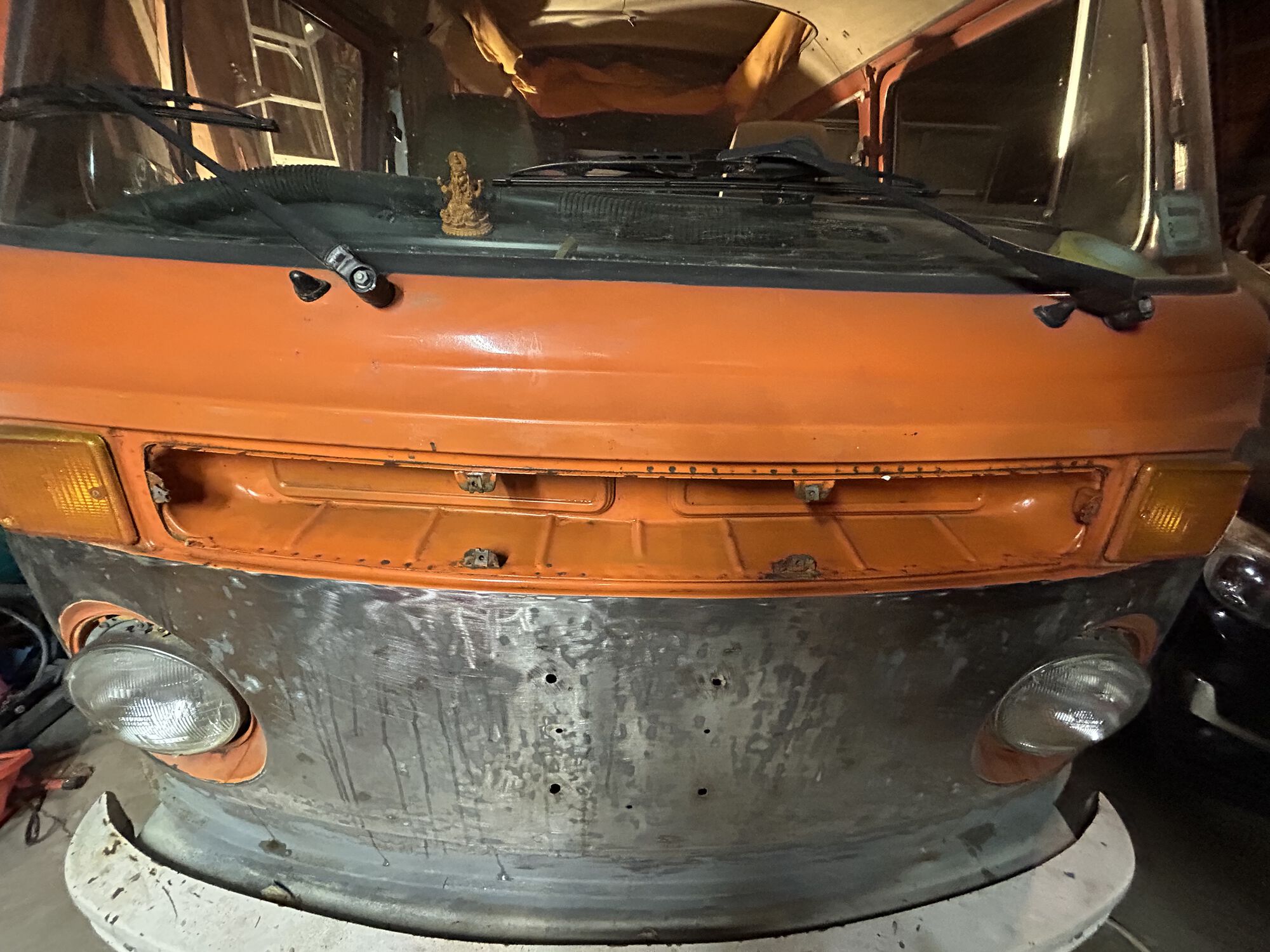 Airbox is in great shape. Usually a really rust prone area of buses.