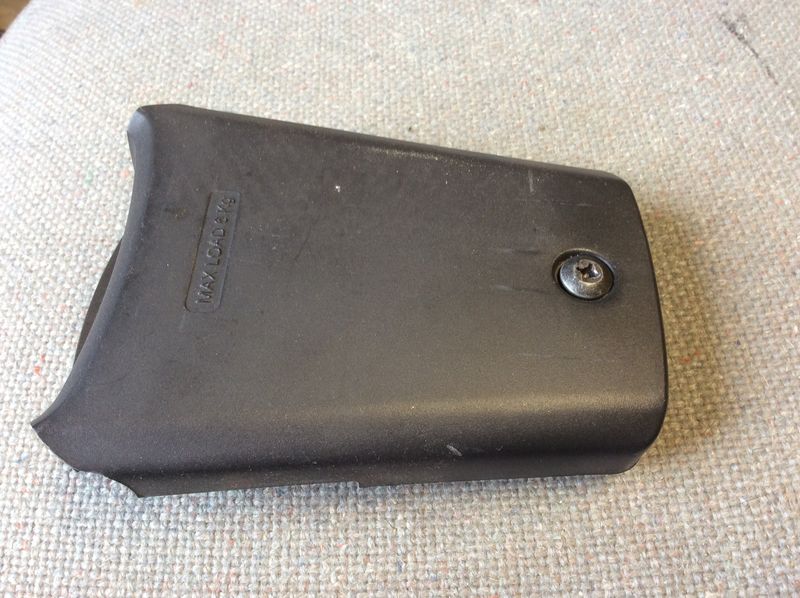 Rear rack cover for GT200