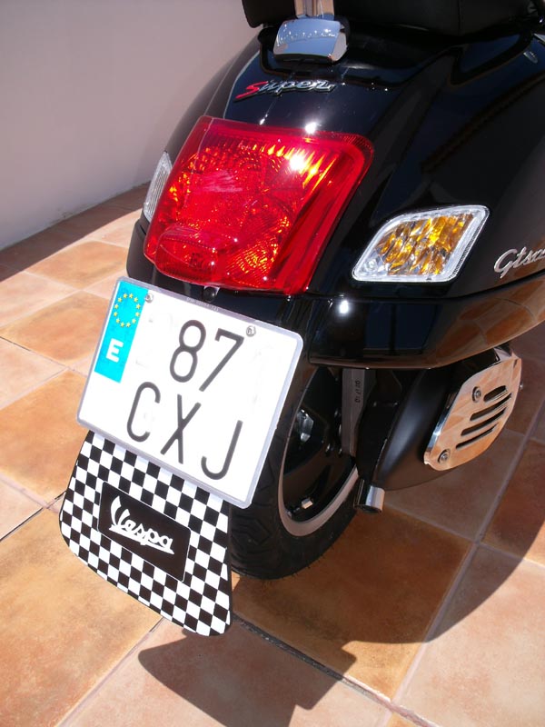 Checkered Vespa Mudflap