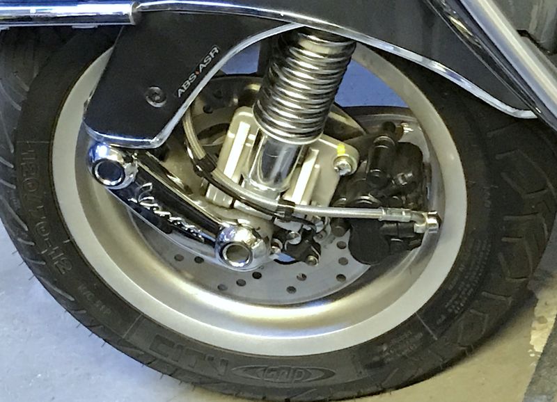 A little rubbing compound adds bling to the shocks!