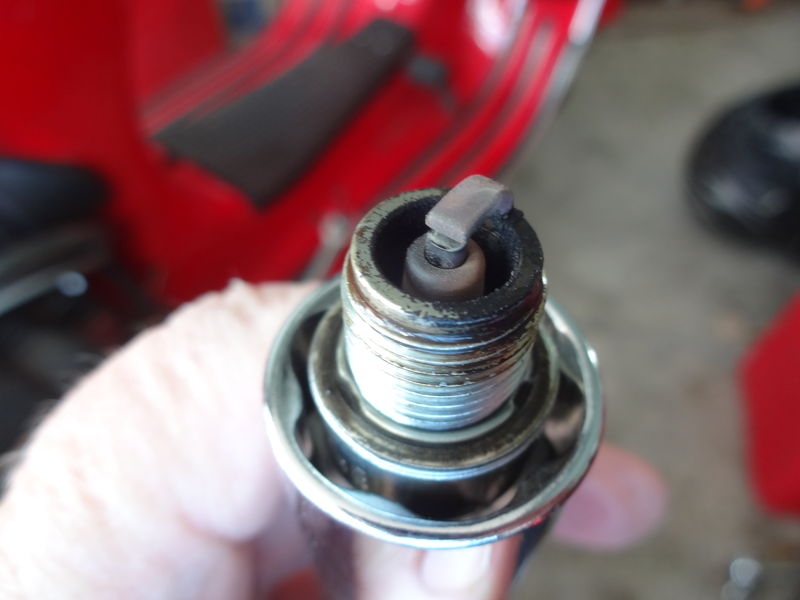 Plug after 20 miles with the 104/BE3/160 main jet stack and the 45/140 slow idle jet.
