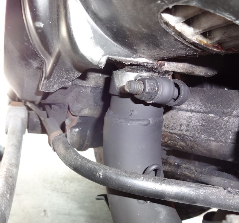 Attachment to cylinder exhaust
