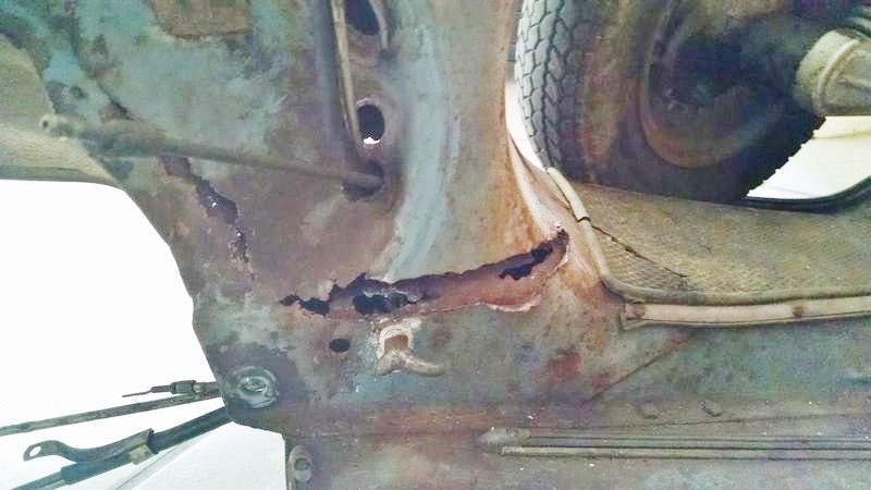 Modern Vespa : Best way to fix rust holes on frame