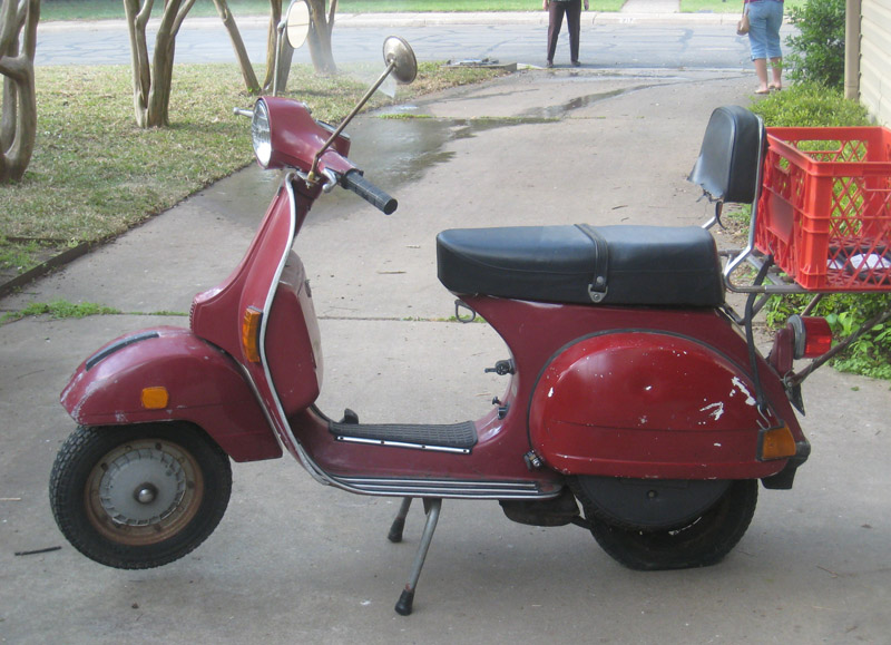 Modern Vespa My newtome P200E and choke/carb/idle/seal issues