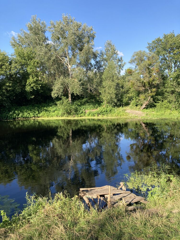 Then we go to the river called Sula with my good old friends.
