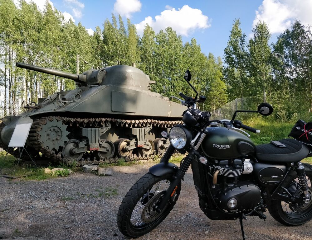 My bike, I have no idea about the tank brand.