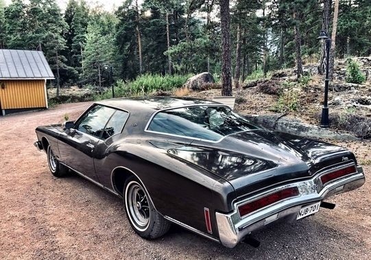 Buick Riviera from ~73 (?)