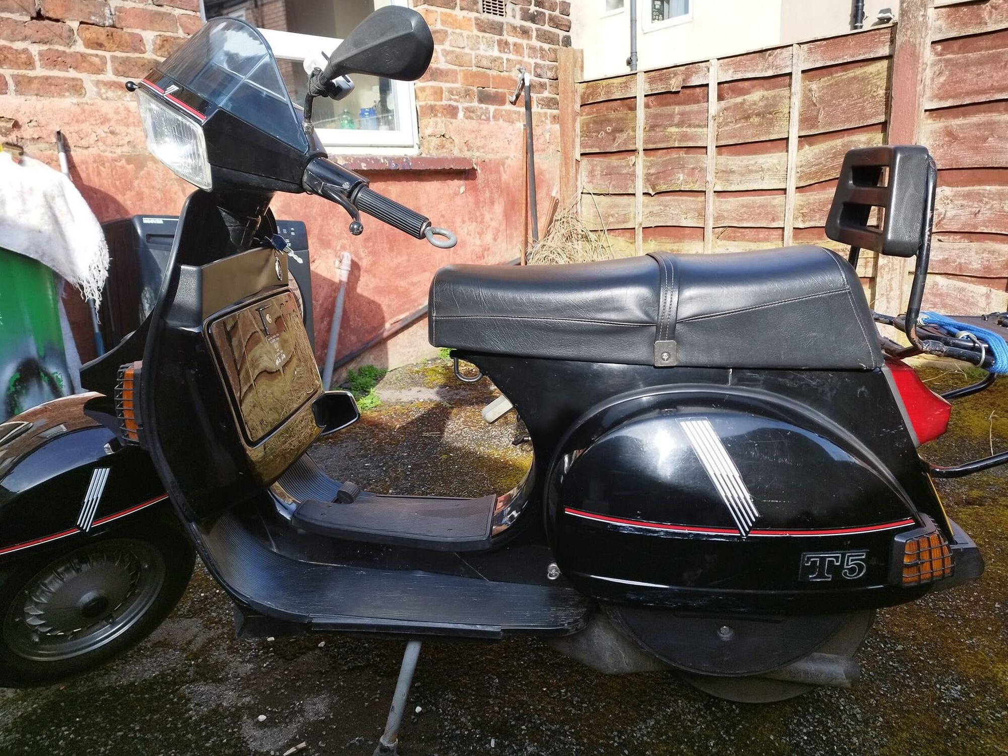 Motovespa black
