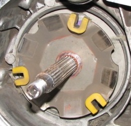 Bushing removed.
You can see where the rollers engage and wear on the conical plate.