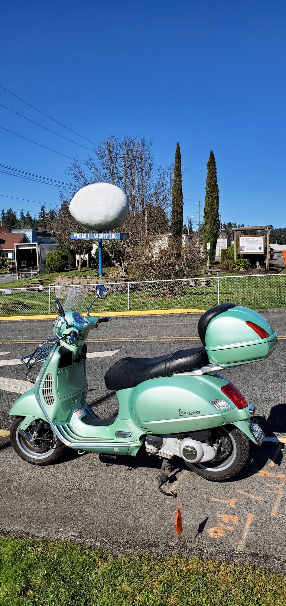 The "World's Largest Egg" (Winlock, WA)