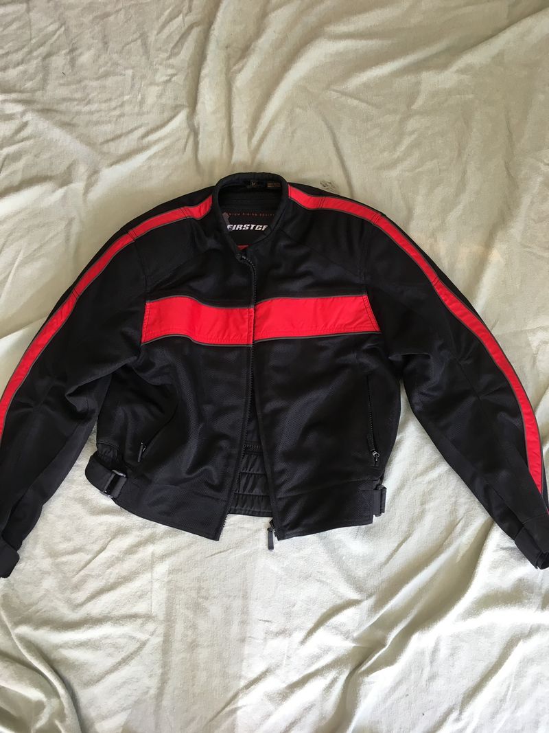 Modern Vespa : (Lexington, KY) F/S Complete First Gear Riding Suit Like New