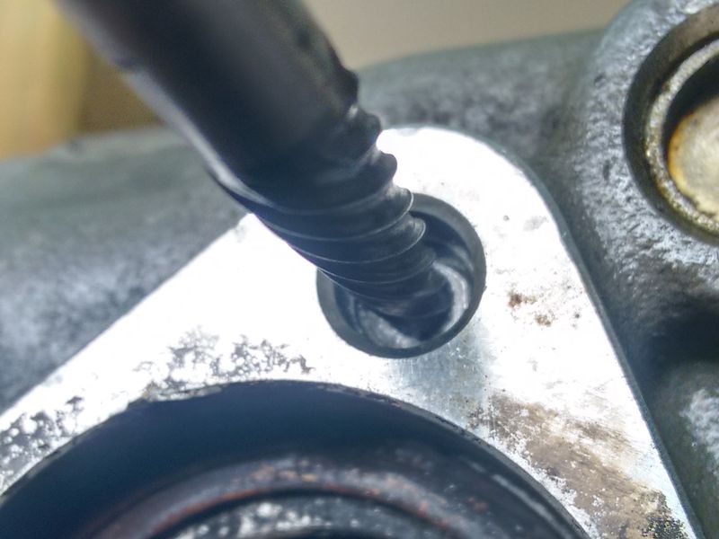 Broken stud and extractor