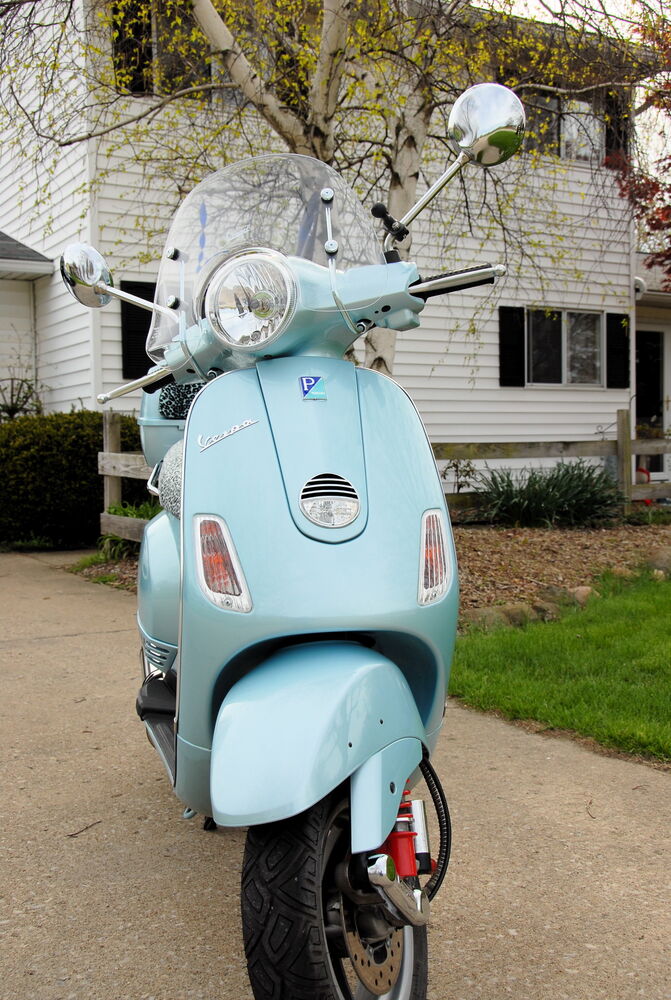 Aside from this 2006 Vespa LX150