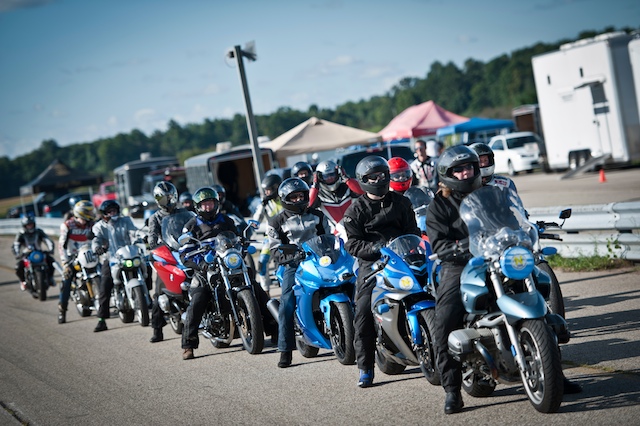 Novice group queue--waiting to hit the track for the first session.  I'm the third from the rear.