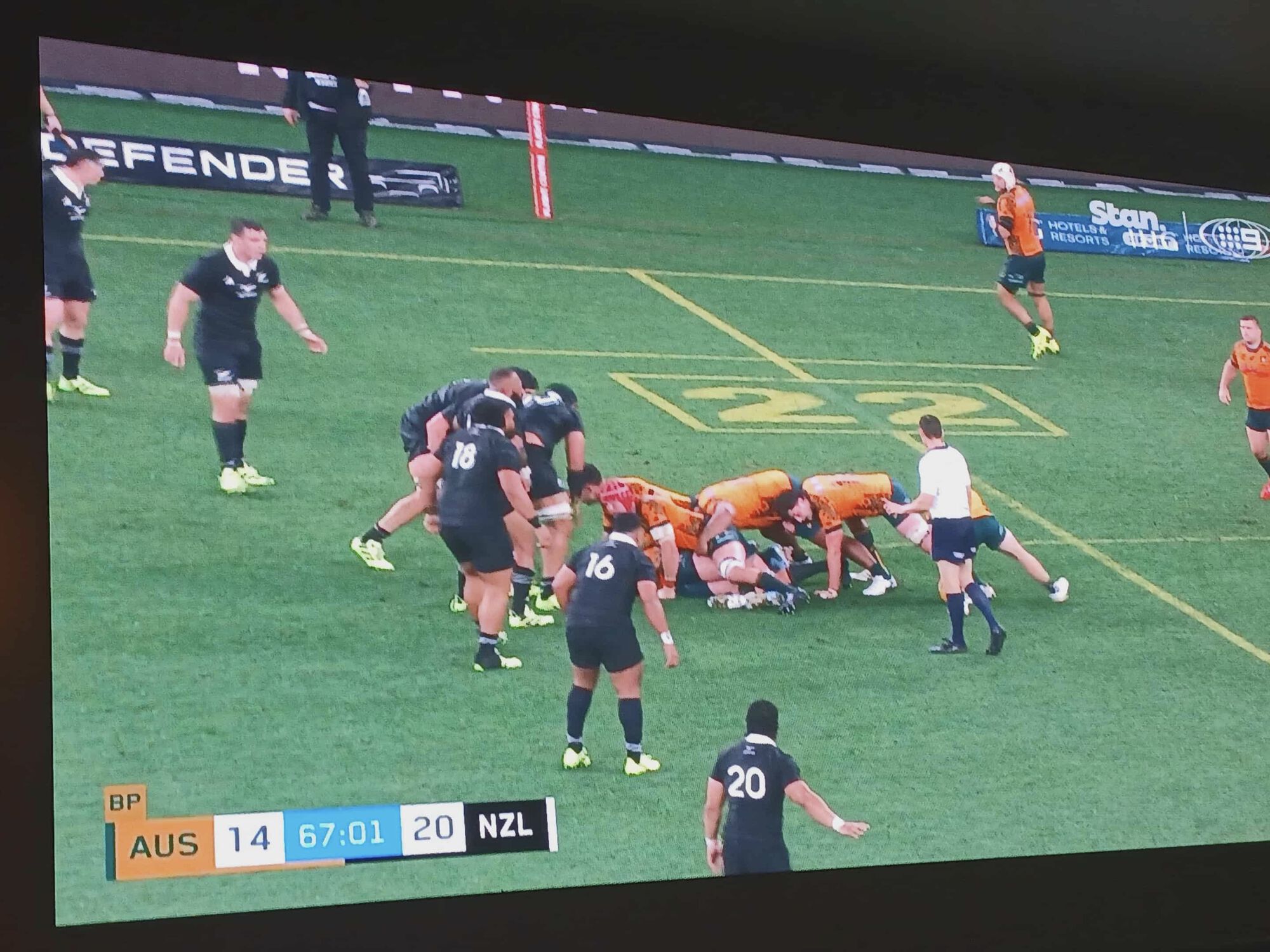 GOOOOO ALL BLACKS!
I went to the bar & got distracted.
