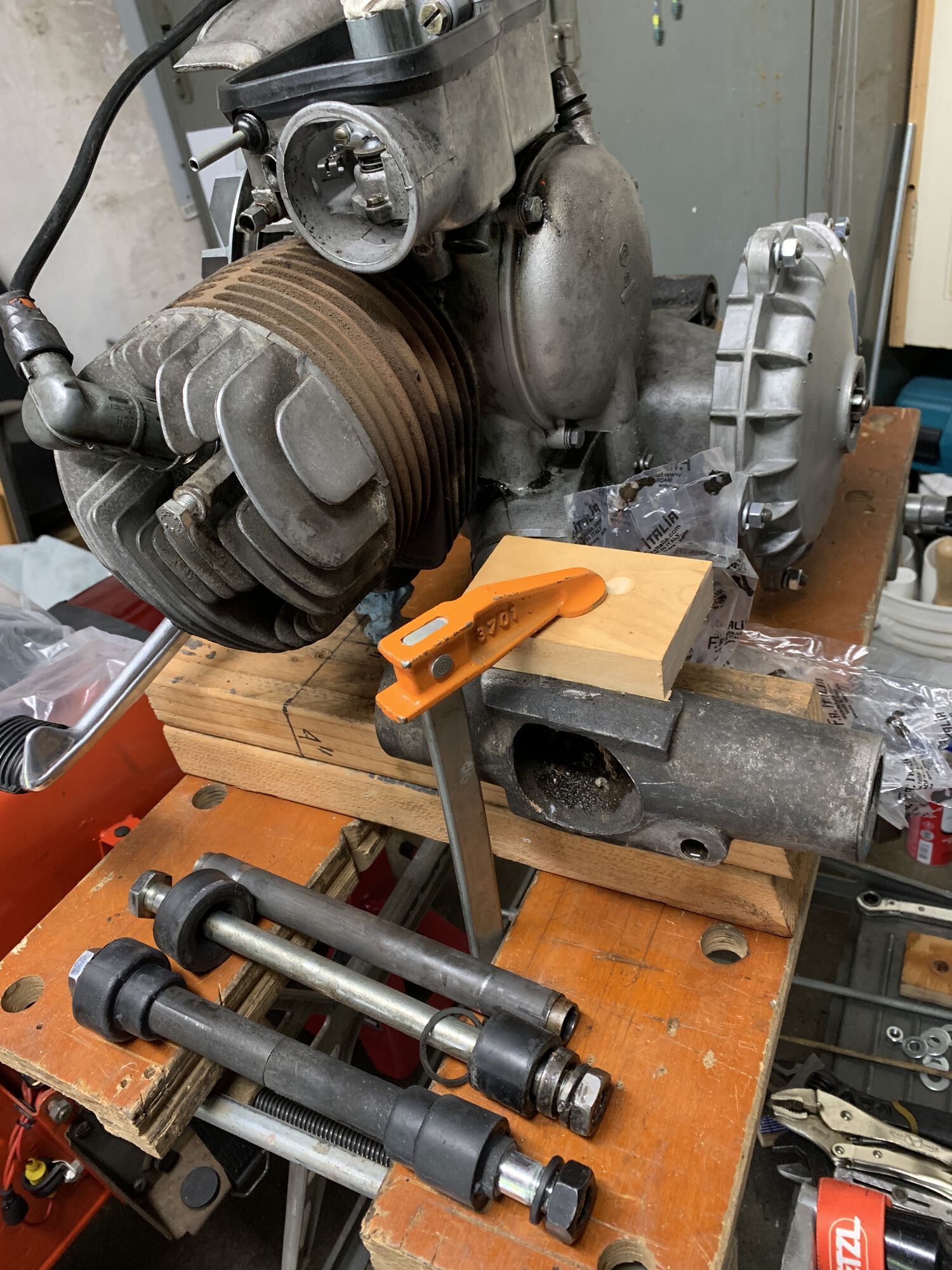 Old and new engine buffers.