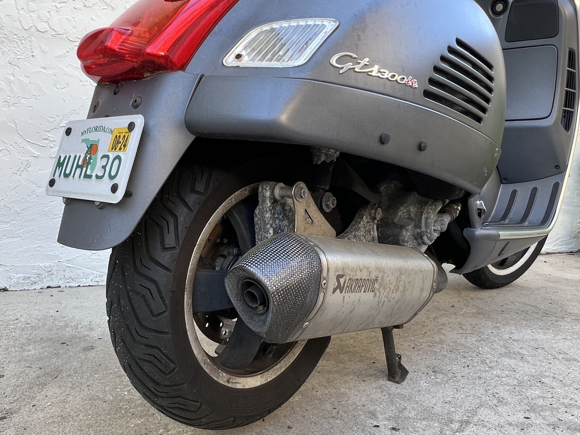 Modern Vespa [Jacksonville, FL] 2012 Vespa GTS 300 Super Runs Good Rusty