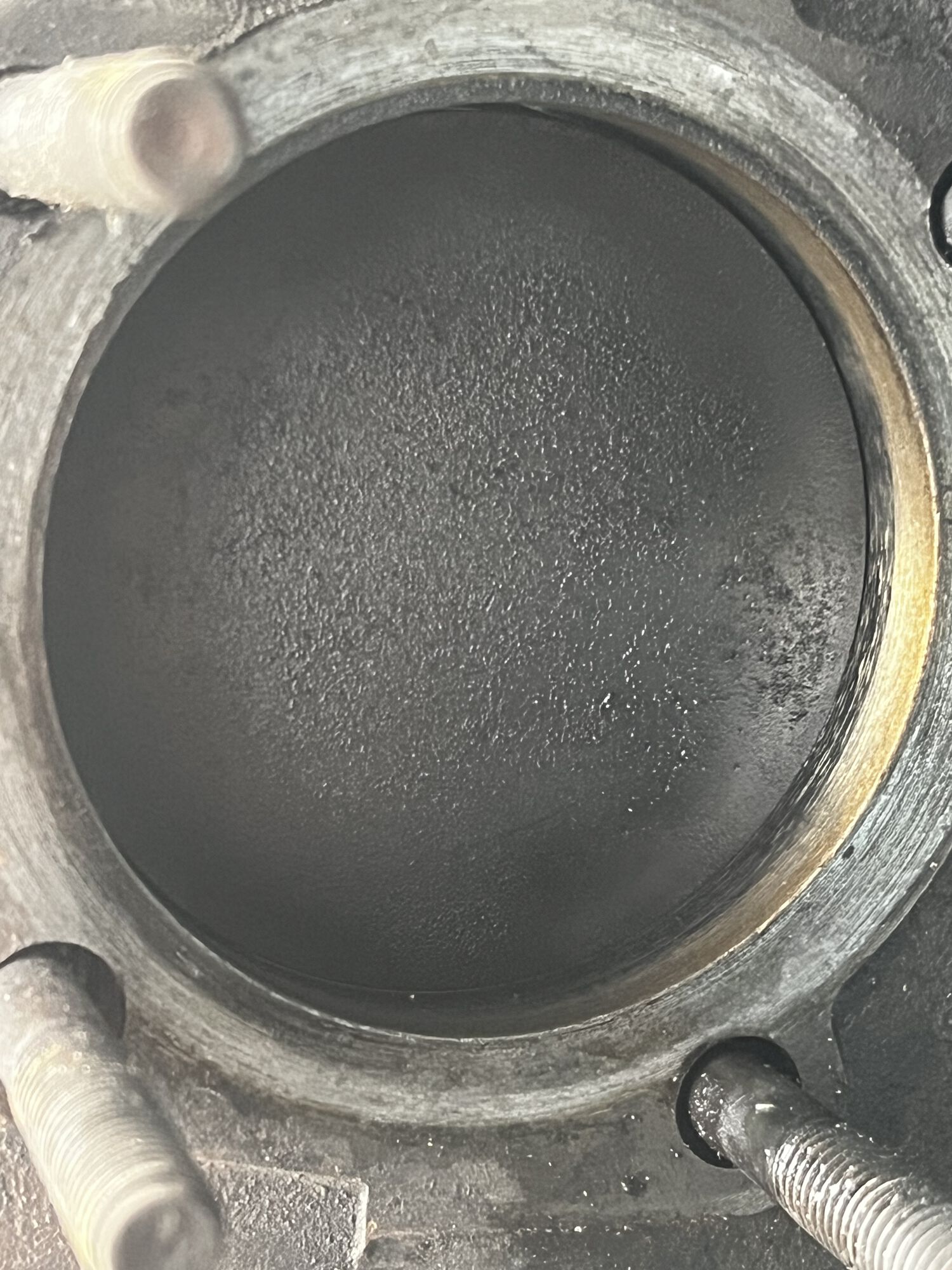 Piston head